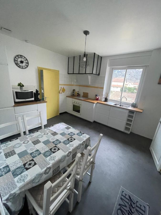 Appartement Tarascon Sur Ariege ภายนอก รูปภาพ